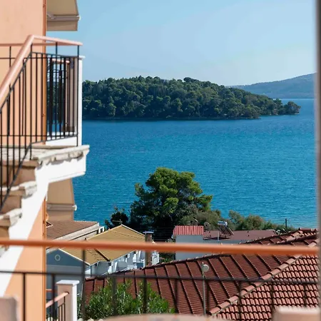 San Lazzaro Lägenhetshotell 3*
