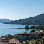 Lägenhetshotell San Lazzaro 4*