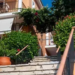 San Lazzaro Aparthotel