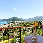 公寓式酒店 圣拉扎罗酒店 4*