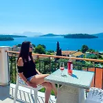 San Lazzaro Lägenhetshotell 4*