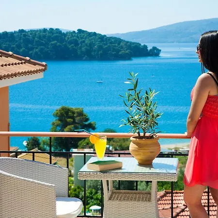 San Lazzaro 4* Nydri (Lefkada)