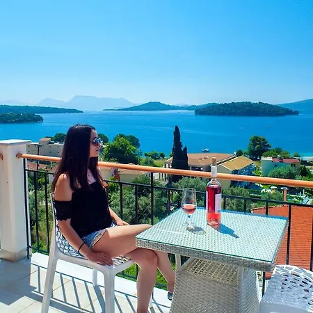 San Lazzaro Apart-hotel 4*